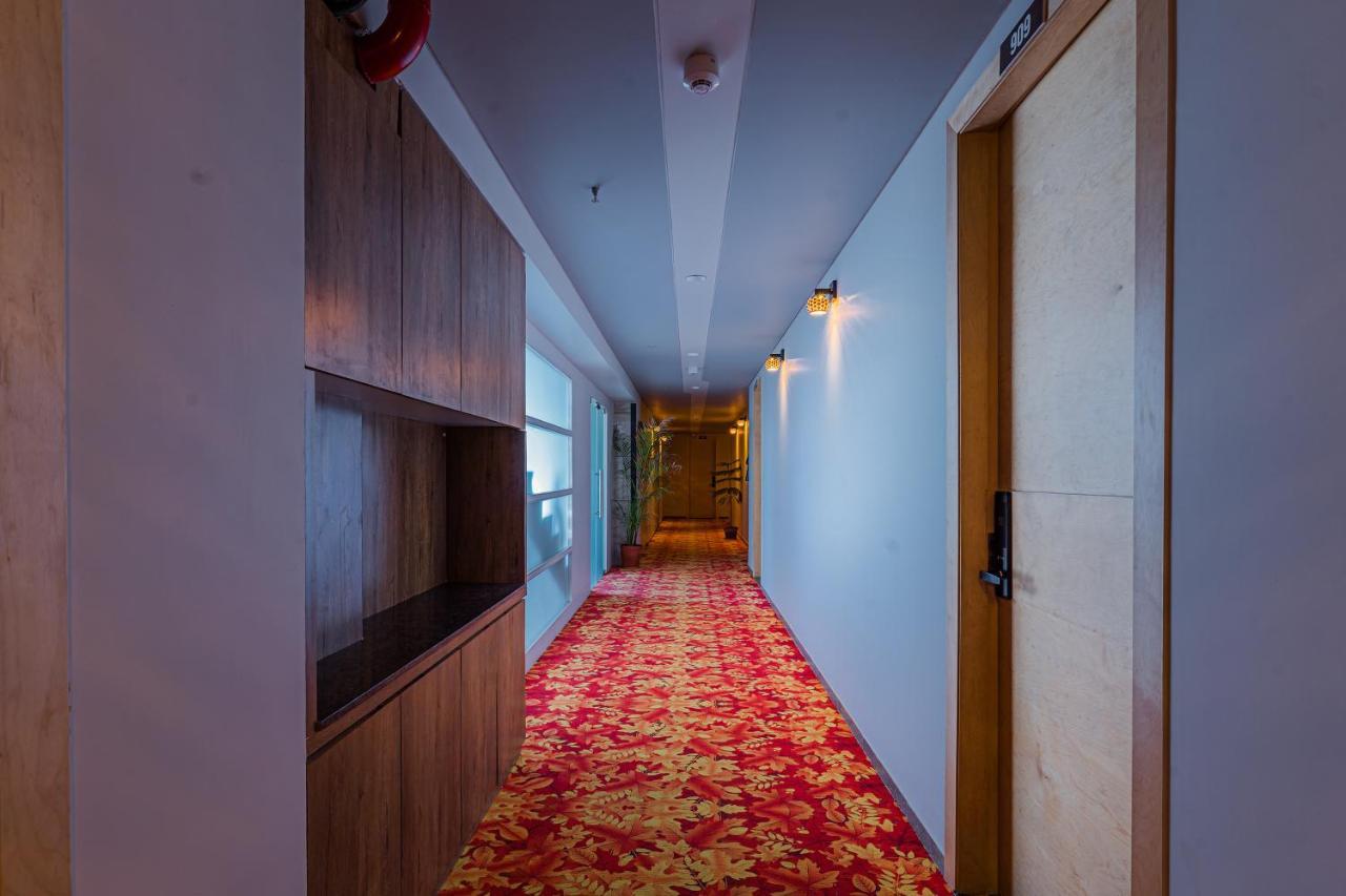 Hotel The Grand Heaven กันตินาการ์ ภายนอก รูปภาพ