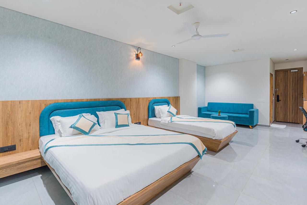 Hotel The Grand Heaven กันตินาการ์ ภายนอก รูปภาพ